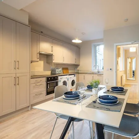 Appartement 1st Floor Stylish 2-bed Drogheda
